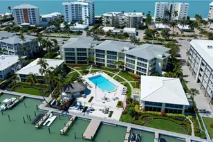 2850 Gulf Shore Blvd N, Naples, FL 34103 - Photo 36