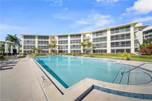 2850 Gulf Shore Blvd N, Naples, FL 34103 - Photo 32