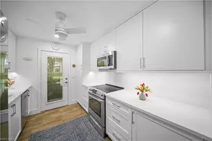 2850 Gulf Shore Blvd N, Naples, FL 34103 - Photo 18