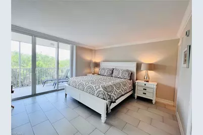 5 Bluebill Ave #303, Naples, FL 34108 - Photo 14