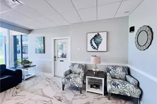 5 Bluebill Ave, Naples, FL 34108 - Photo 6