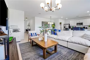 19566 Fairhill Ct, Lehigh Acres, FL 33936 - Photo 12