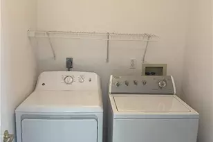 9758 Country Oaks Dr, Fort Myers, FL 33967 - Photo 20