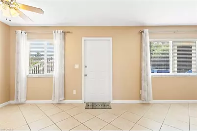 4629 Bayshore Dr #J3, Naples, FL 34112 - Photo 4