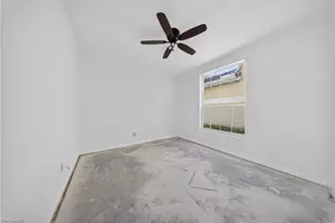 74 Silver Oaks Cir, Naples, FL 34119 - Photo 24