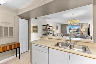 8274 Key Royal Cir, Naples, FL 34119 - Photo 4