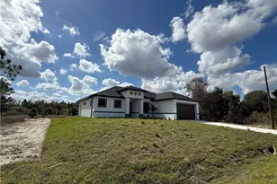 904 Asher St E, Lehigh Acres, FL 33974 - Photo 24