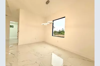 904 Asher St E, Lehigh Acres, FL 33974 - Photo 10