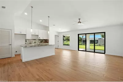 2707 34th St SW, Lehigh Acres, FL 33976 - Photo 6