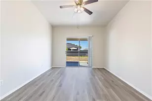 1313 NE 12th Pl, Cape Coral, FL 33909 - Photo 14