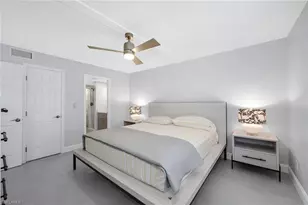 3055 Riviera Dr, Naples, FL 34103 - Photo 20