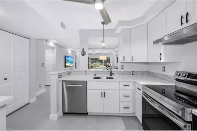 3055 Riviera Dr #102, Naples, FL 34103 - Photo 12