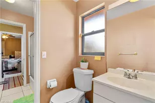 360 16th Ave NW, Naples, FL 34120 - Photo 16