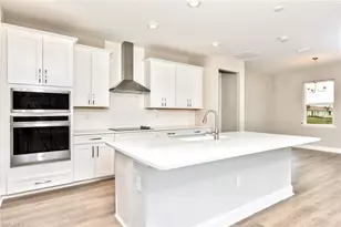 2091 Grove Dr, Naples, FL 34120 - Photo 6