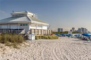 5555 Heron Point Dr, Naples, FL 34108 - Photo 34