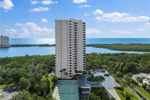 5555 Heron Point Dr, Naples, FL 34108 - Photo 38