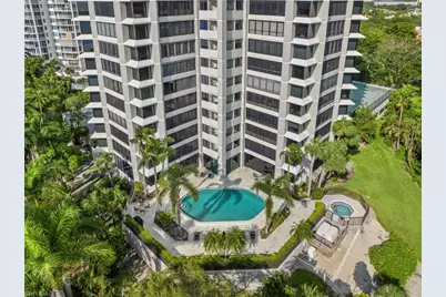 5555 Heron Point Dr #302, Naples, FL 34108 - Photo 40