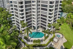 5555 Heron Point Dr, Naples, FL 34108 - Photo 40