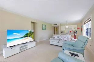 1057 Forest Lakes Dr, Naples, FL 34105 - Photo 6