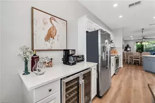 4843 Hampshire Ct, Naples, FL 34112 - Photo 20