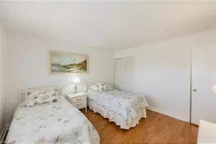 180 Turtle Lake Ct, Naples, FL 34105 - Photo 18