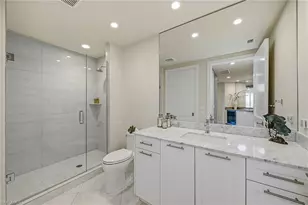 13665 Vanderbilt Dr, Naples, FL 34110 - Photo 20