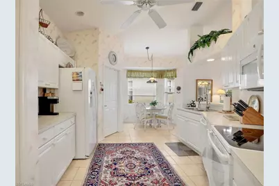 586 Crossfield Cir, Naples, FL 34104 - Photo 14