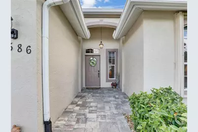 586 Crossfield Cir, Naples, FL 34104 - Photo 6