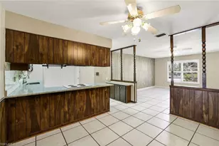 5290 Cypress Ln, Naples, FL 34113 - Photo 14