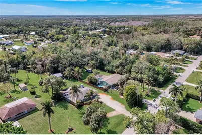 5290 Cypress Ln, Naples, FL 34113 - Photo 32