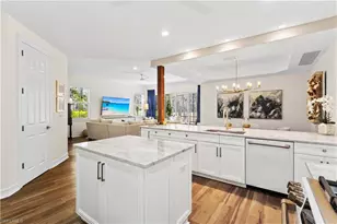 2834 Tiburon Blvd E, Naples, FL 34109 - Photo 2