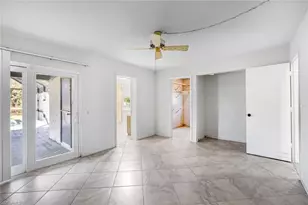 2805 Golden Gate Blvd W, Naples, FL 34120 - Photo 10