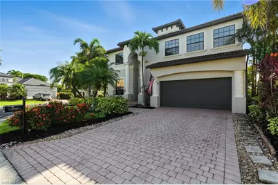 8843 Tropical Ct, Fort Myers, FL 33908 - Photo 4