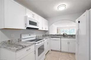 534 Augusta Blvd, Naples, FL 34113 - Photo 6