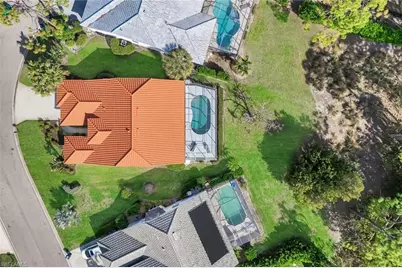 25240 Bay Cedar Dr, Bonita Springs, FL 34134 - Photo 38