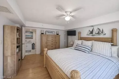 6040 Pelican Bay Blvd #D101, Naples, FL 34108 - Photo 14