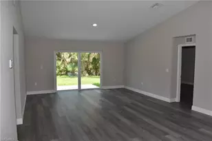 2863 Vineyard Cir, North Port, FL 34288 - Photo 6