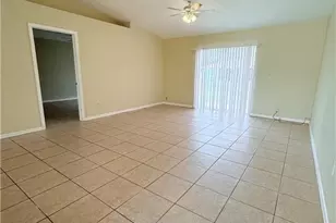 5212 30th St SW, Lehigh Acres, FL 33973 - Photo 4