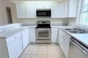 5212 30th St SW, Lehigh Acres, FL 33973 - Photo 6