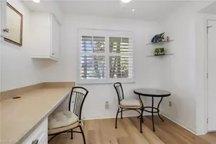 400 Fox Haven Dr, Naples, FL 34104 - Photo 10