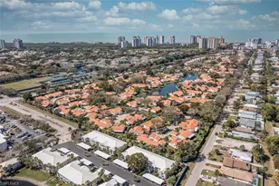 821 Gulf Pavilion Dr, Naples, FL 34108 - Photo 2