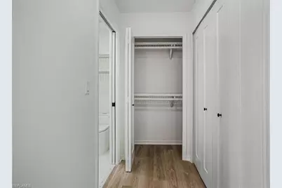 821 Gulf Pavilion Dr #206, Naples, FL 34108 - Photo 20