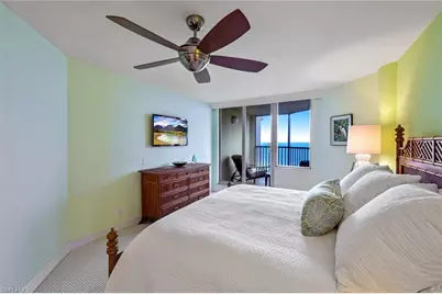 4041 Gulf Shore Blvd N #805, Naples, FL 34103 - Photo 20