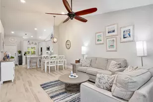6890 Huntington Lakes Cir, Naples, FL 34119 - Photo 20