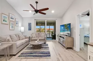 6890 Huntington Lakes Cir, Naples, FL 34119 - Photo 2