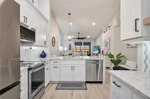6890 Huntington Lakes Cir, Naples, FL 34119 - Photo 14