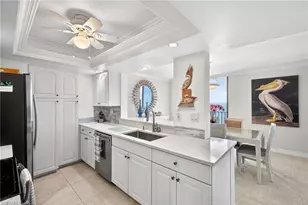 10475 Gulf Shore Dr, Naples, FL 34108 - Photo 12