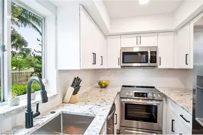 1275 7th Ave N #201, Naples, FL 34102 - Photo 10