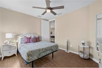 14644 Edgewater Cir, Naples, FL 34114 - Photo 18