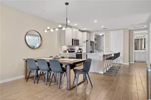 14644 Edgewater Cir, Naples, FL 34114 - Photo 10